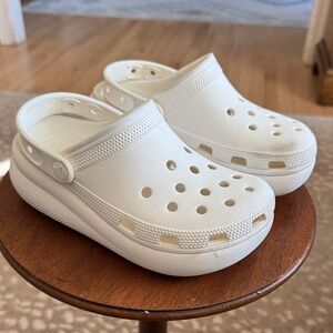 CROCS Little Girls Classic Crush Platform Clogs White Casual Waterproof Size 2